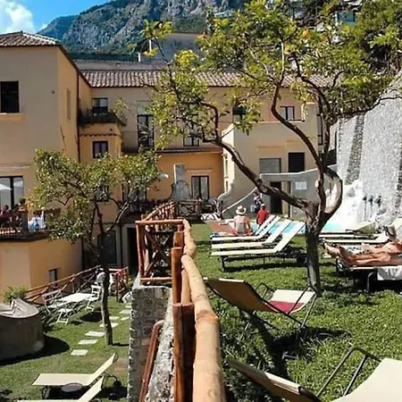 Loft By Amalfivacation アマルフィ