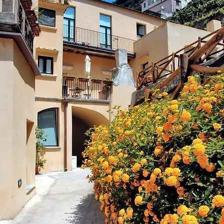 Loft By Amalfivacation アマルフィ