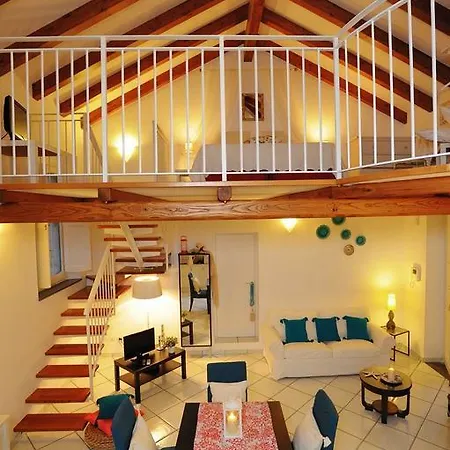 Loft By Amalfivacation 4*